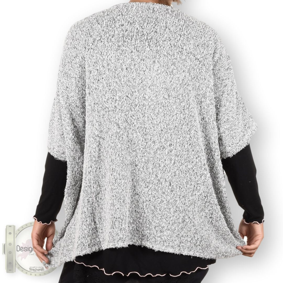 Knitwear OLGA poncho grå - DesignWerket
